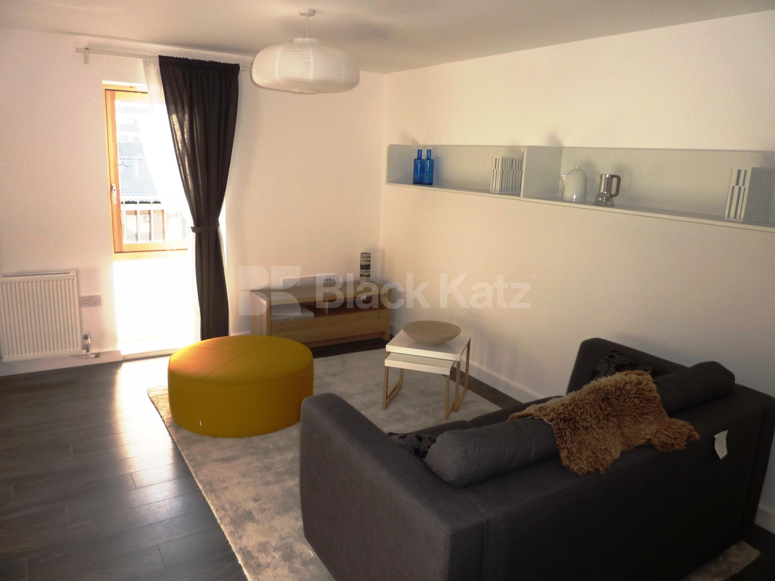 			NEW LUXURY INSTRUCTION!, 2 Bedroom, 1 bath, 1 reception Flat			 Chris Pullen Way, CALEDONIAN ROAD N7